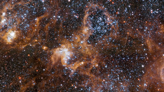 ESOcast 162 Light: A Crowded Neighbourhood (4K UHD)
